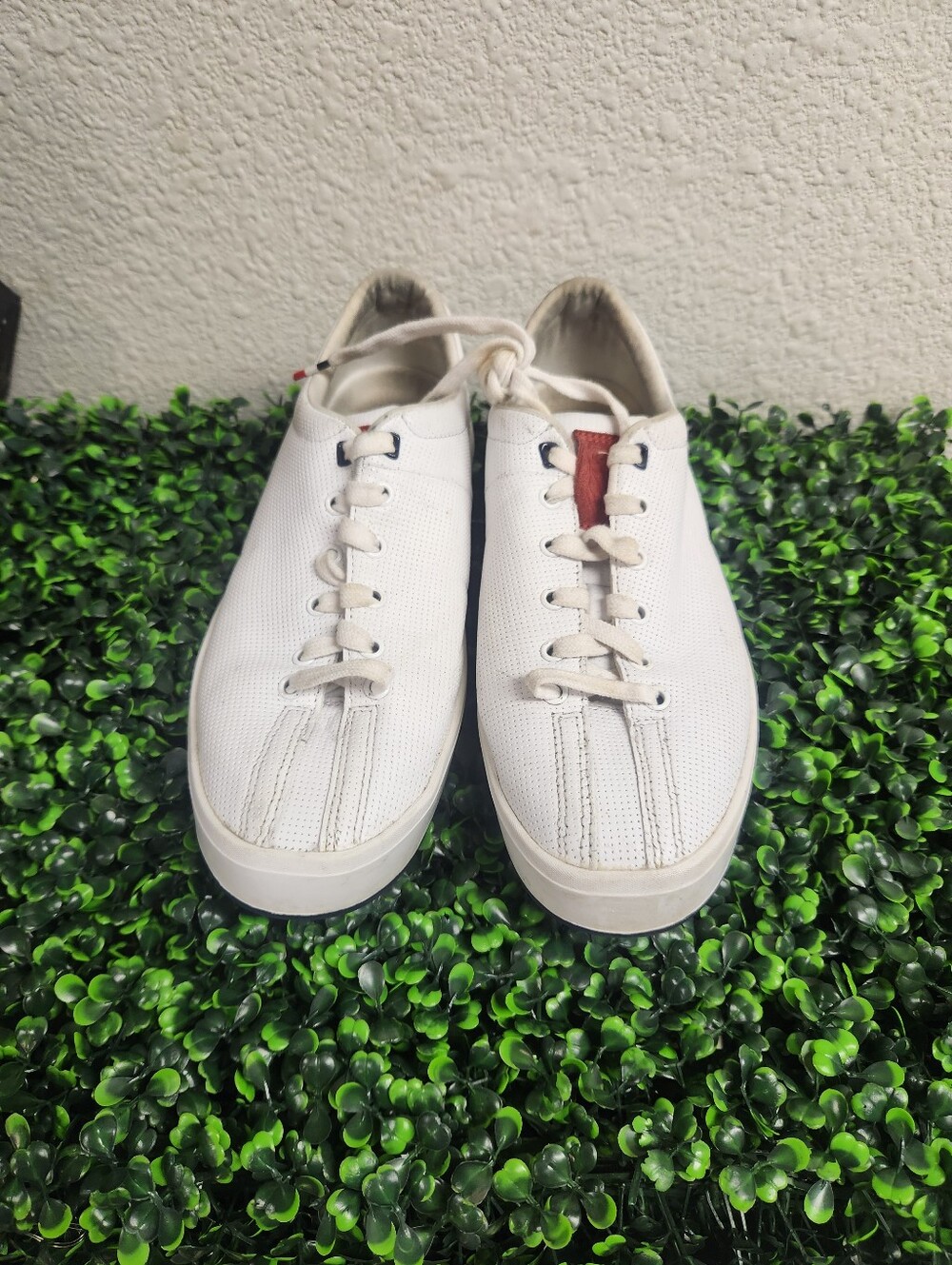 K-SWISS ‘Clean Classic’ - Men’s Size: 7